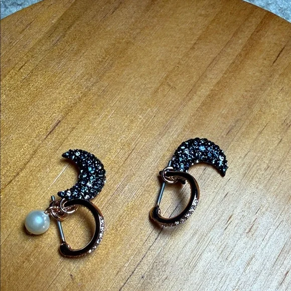Swarovski Navy and Gold Crescent Earrings - Picture 6 of 10